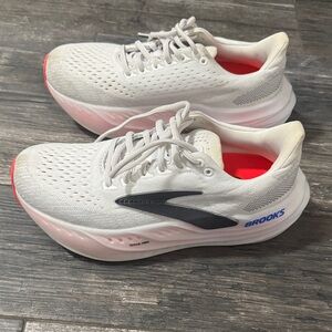 Brooks glycerin max